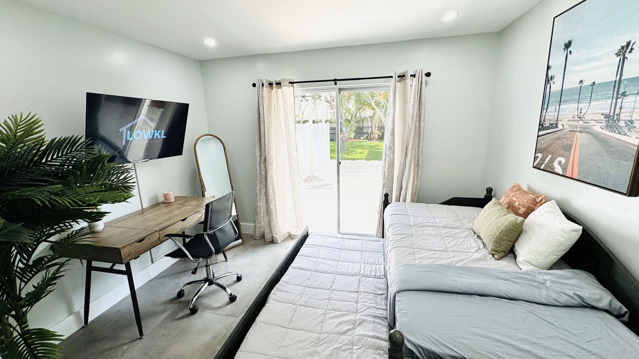 Photo of Bedroom in Lake Ridge