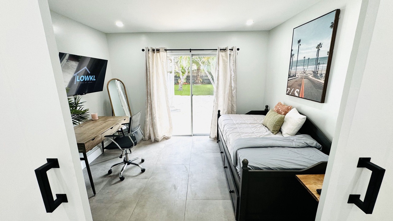 Photo of Bedroom in Lake Ridge