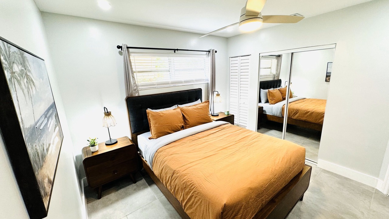 Photo of Bedroom in Lake Ridge