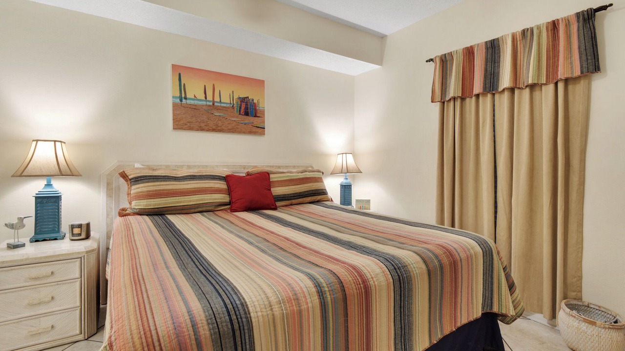 Photo of Bedroom in Navarre Beach