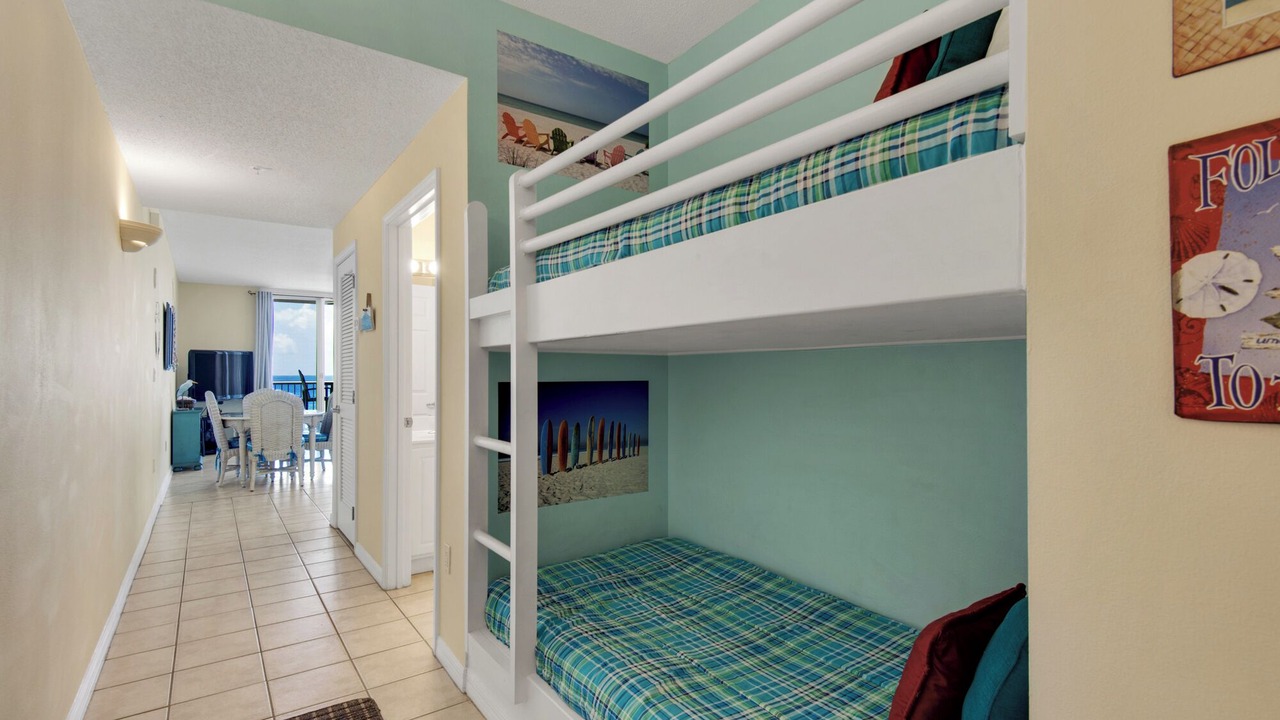Photo of Bedroom in Navarre Beach