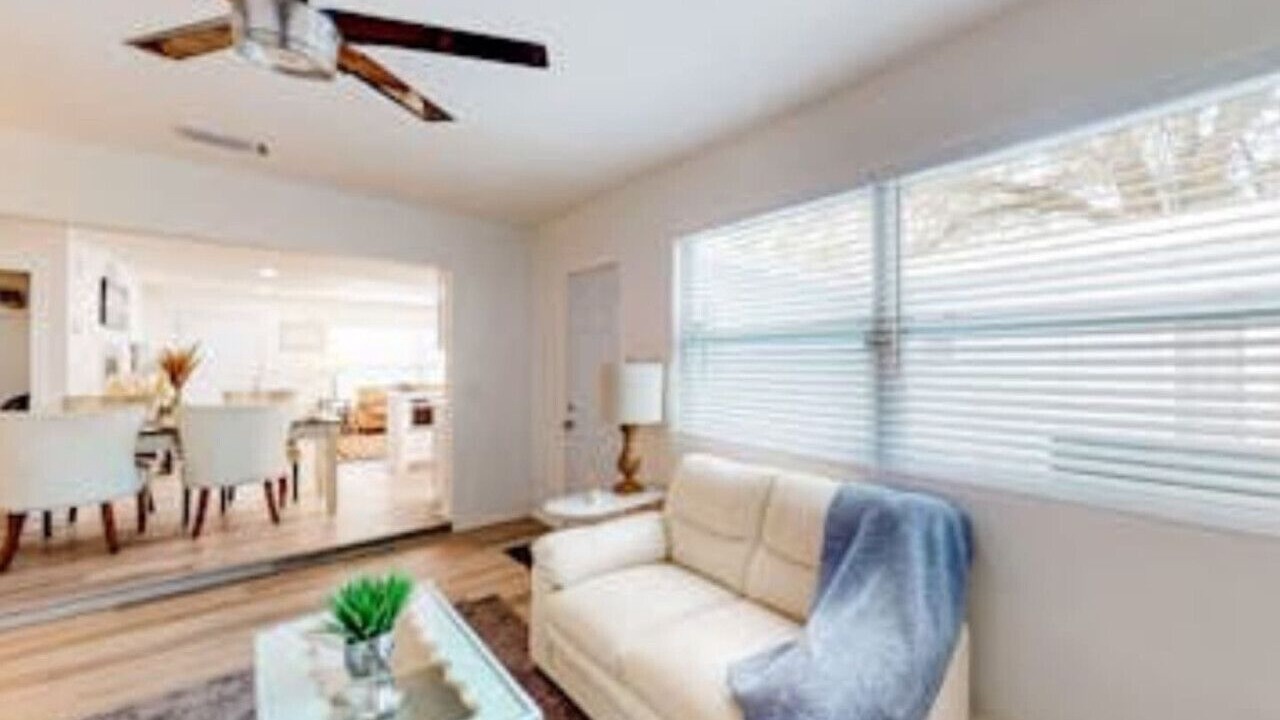 Photo of Livingroom in Clearwater