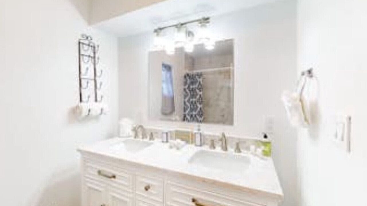 Photo of Bathroom in Clearwater