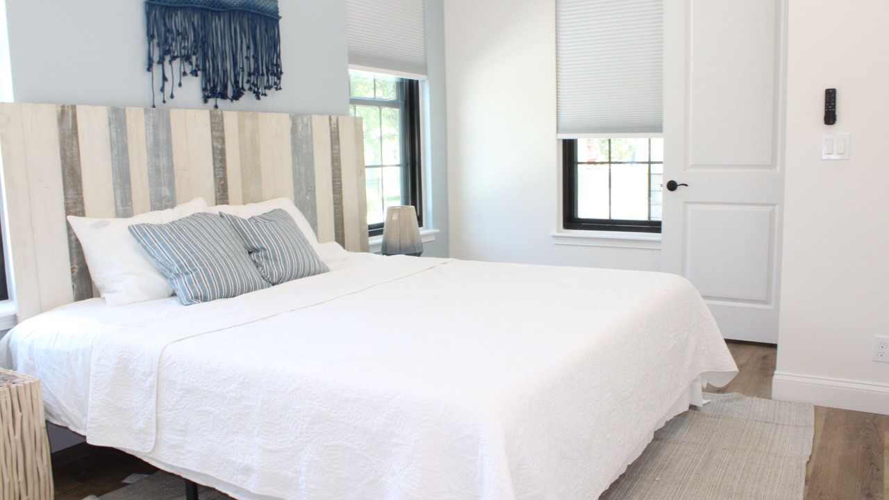 Photo of Bedroom in Historic District