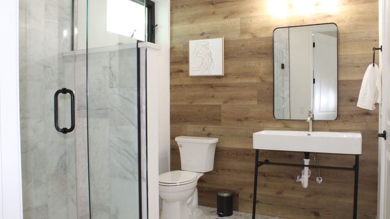 Photo of Bathroom in Historic District