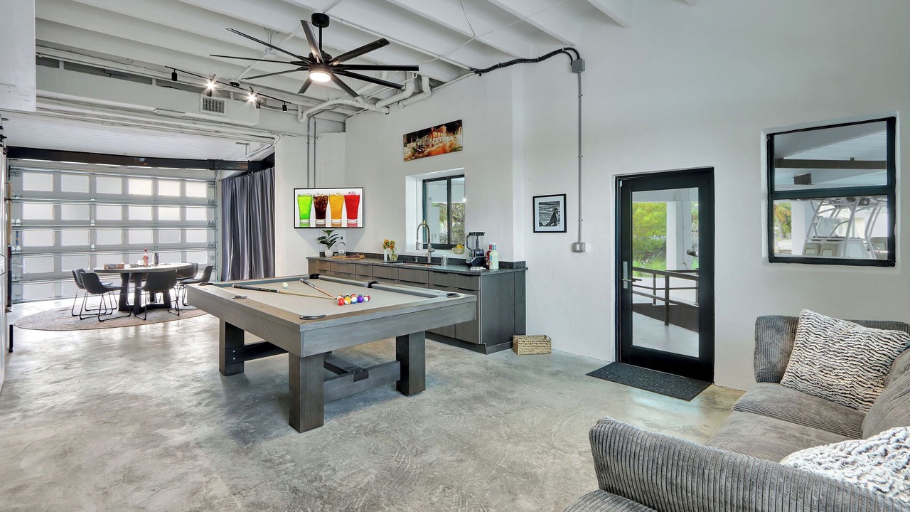 Photo of Livingroom in Marathon