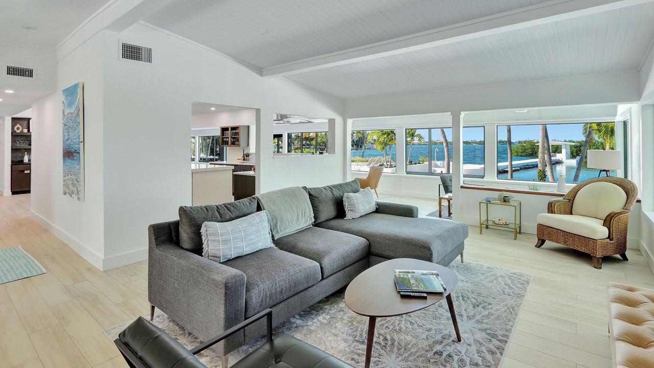 Photo of Livingroom in Marathon