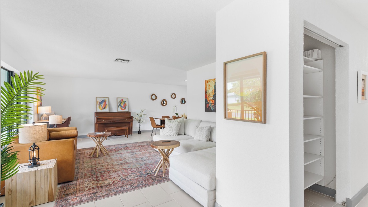 Photo of Livingroom in Delray Beach