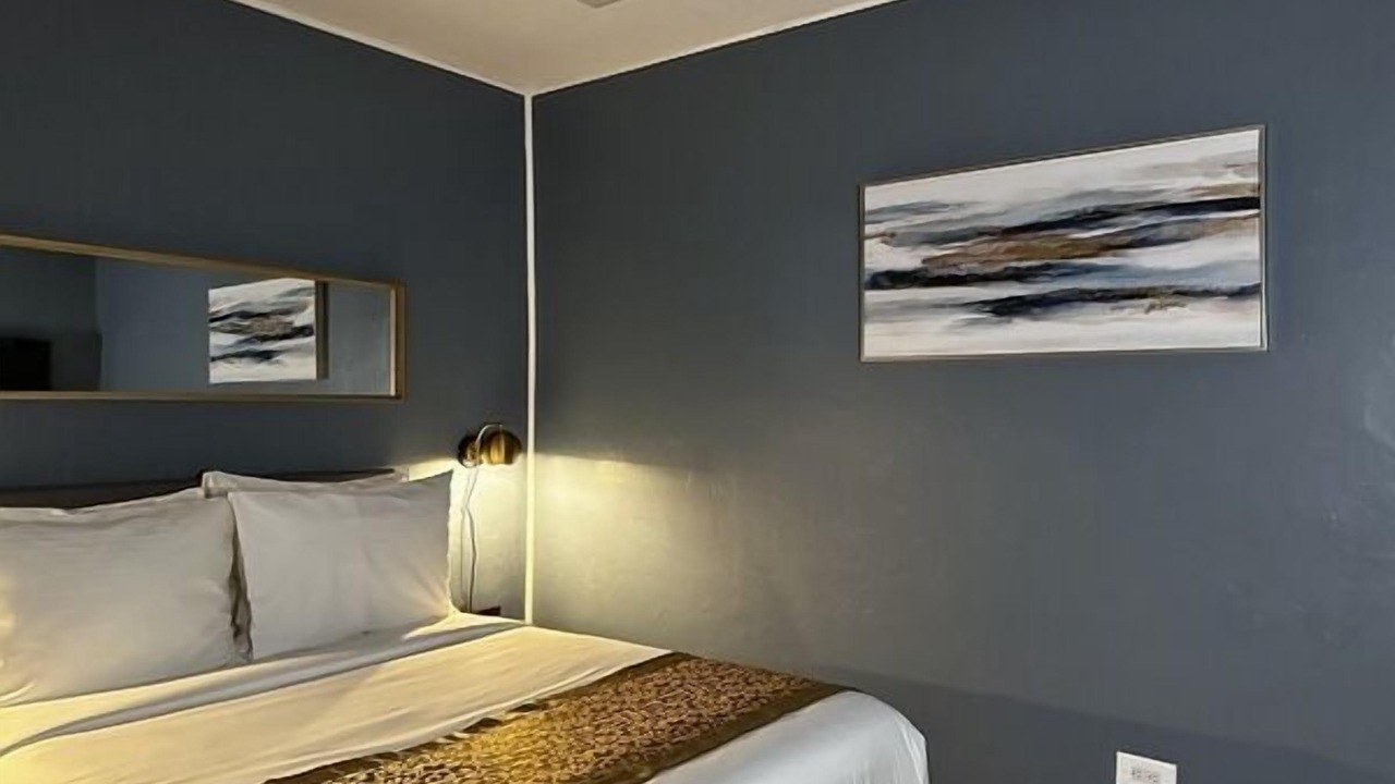 Photo of Bedroom in Overtown