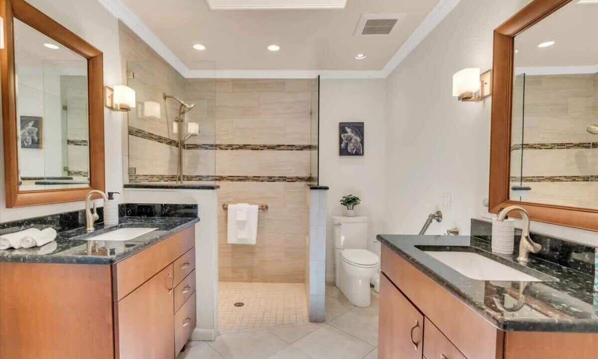 Photo of Bathroom in Laurel