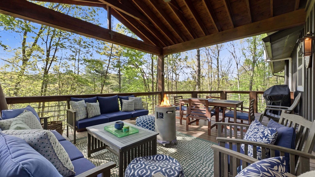 Photo of Outdoor in Highlands Hills
