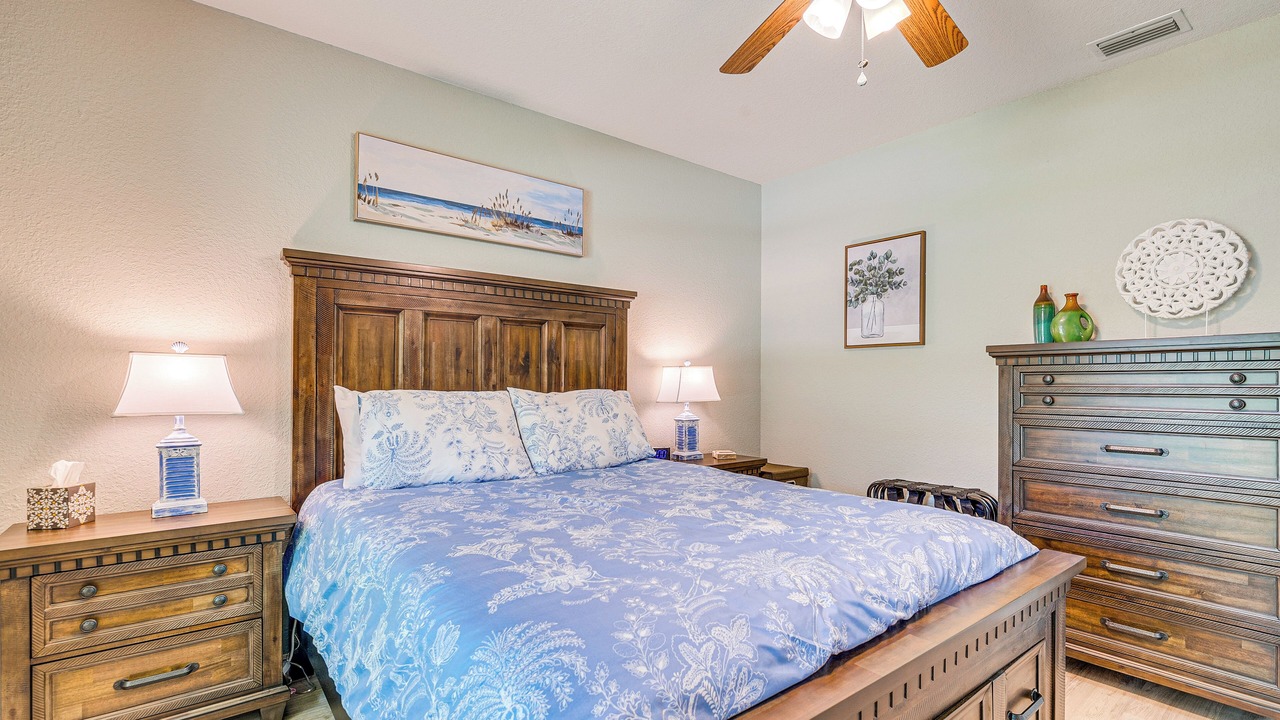 Photo of Bedroom in Dunnellon