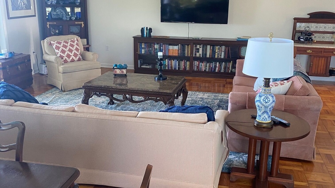 Photo of Bedroom in Babson Park