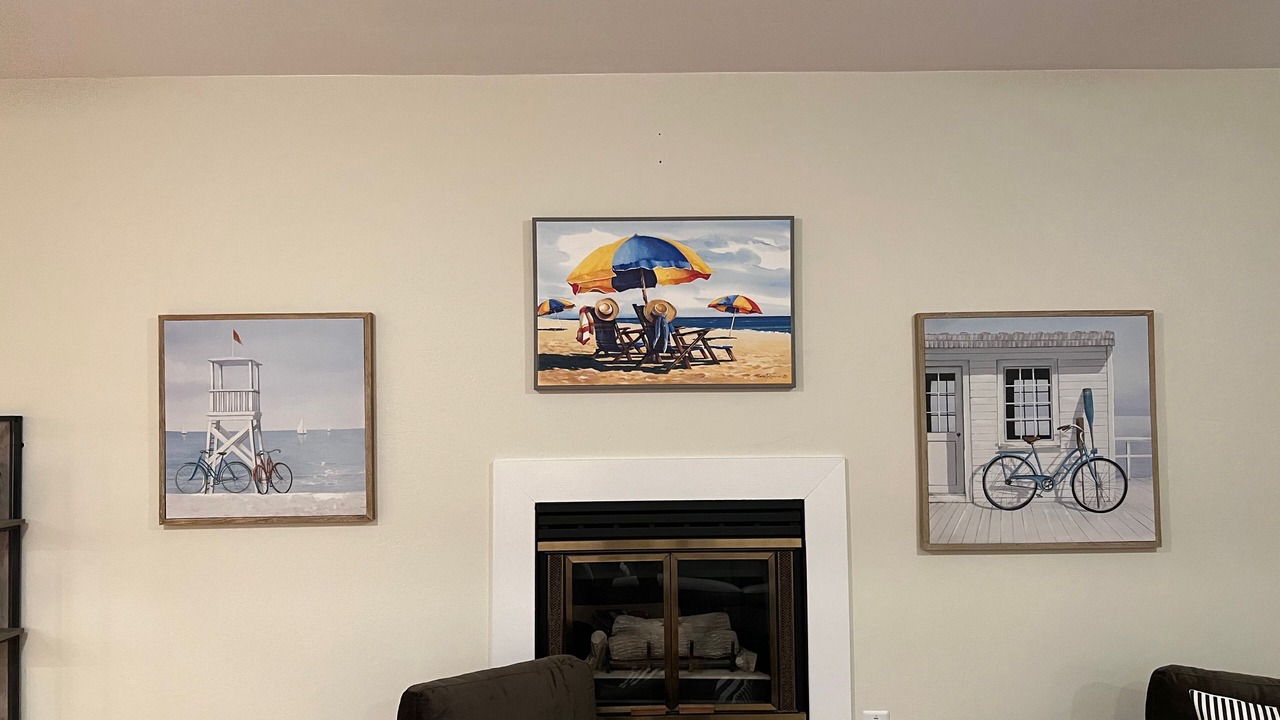 Photo of Livingroom in Laguna Shores