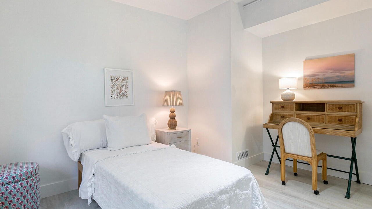 Photo of Bedroom in Longbeach Village