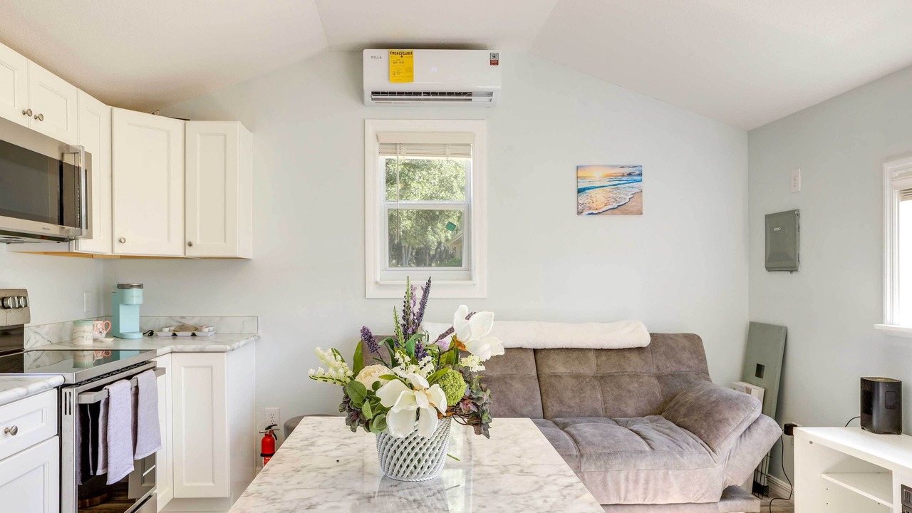 Photo of Livingroom in Fellowship