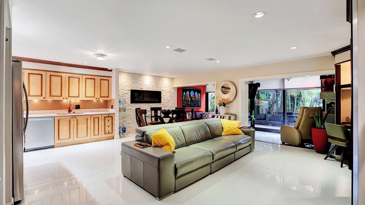 Photo of Livingroom in Boca Raton