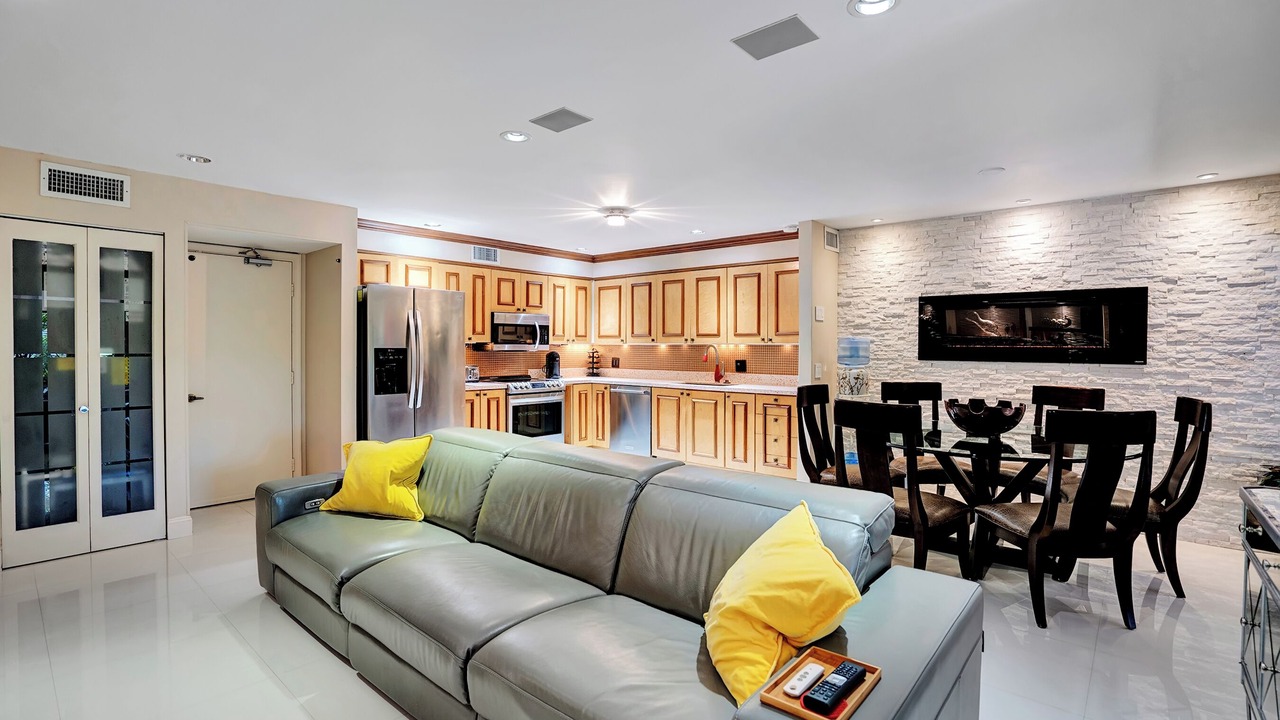 Photo of Livingroom in Boca Raton