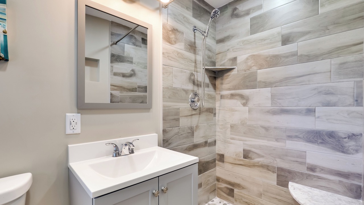 Photo of Bathroom in Orient Park
