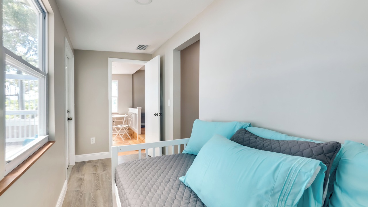 Photo of Bedroom in Orient Park