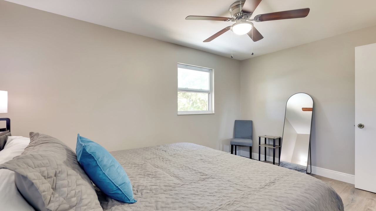 Photo of Bedroom in Orient Park