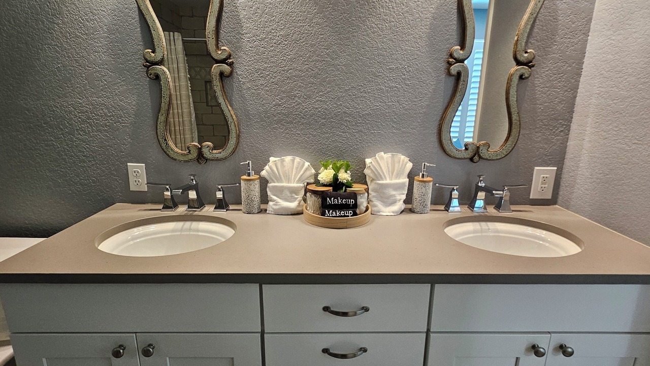 Photo of Bathroom in Ridge Wood Heights