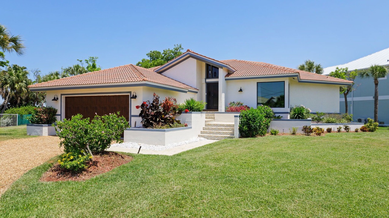 Photo of Outdoor in Beachview Country Club Estates