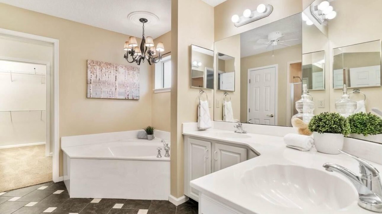 Photo of Bathroom in Arlington