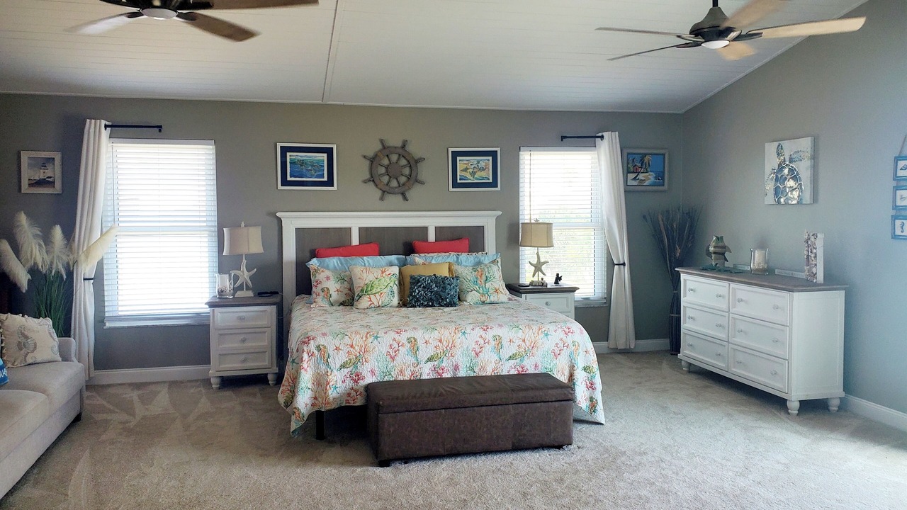 Photo of Bedroom in Hudson