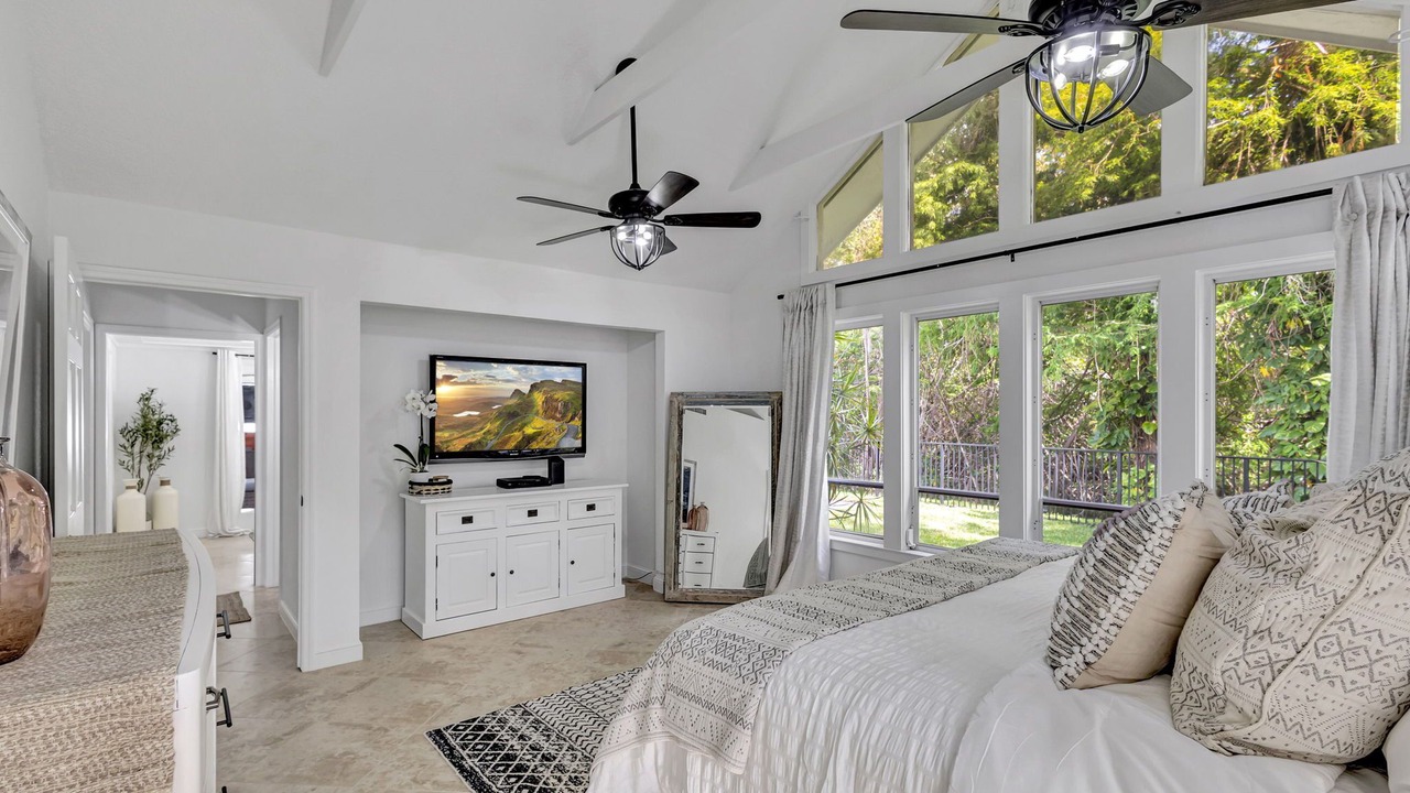 Photo of Bedroom in Jupiter Landing