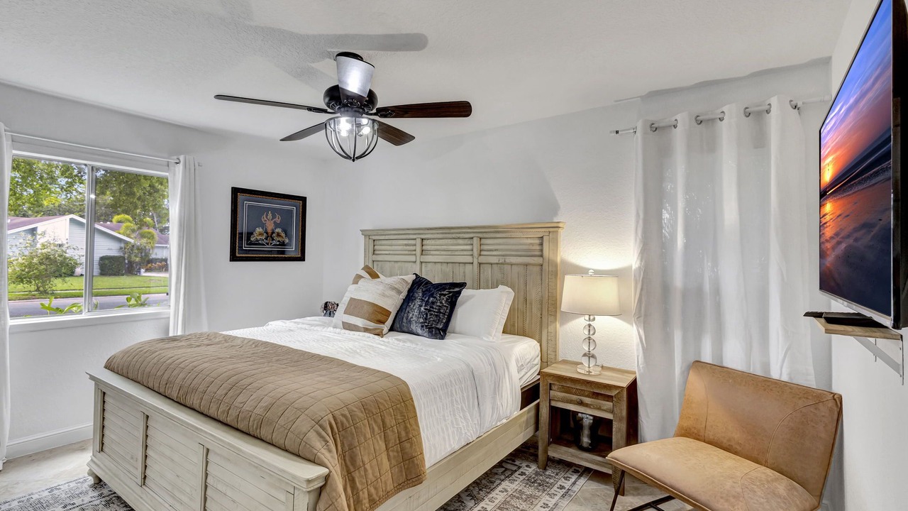 Photo of Bedroom in Jupiter Landing