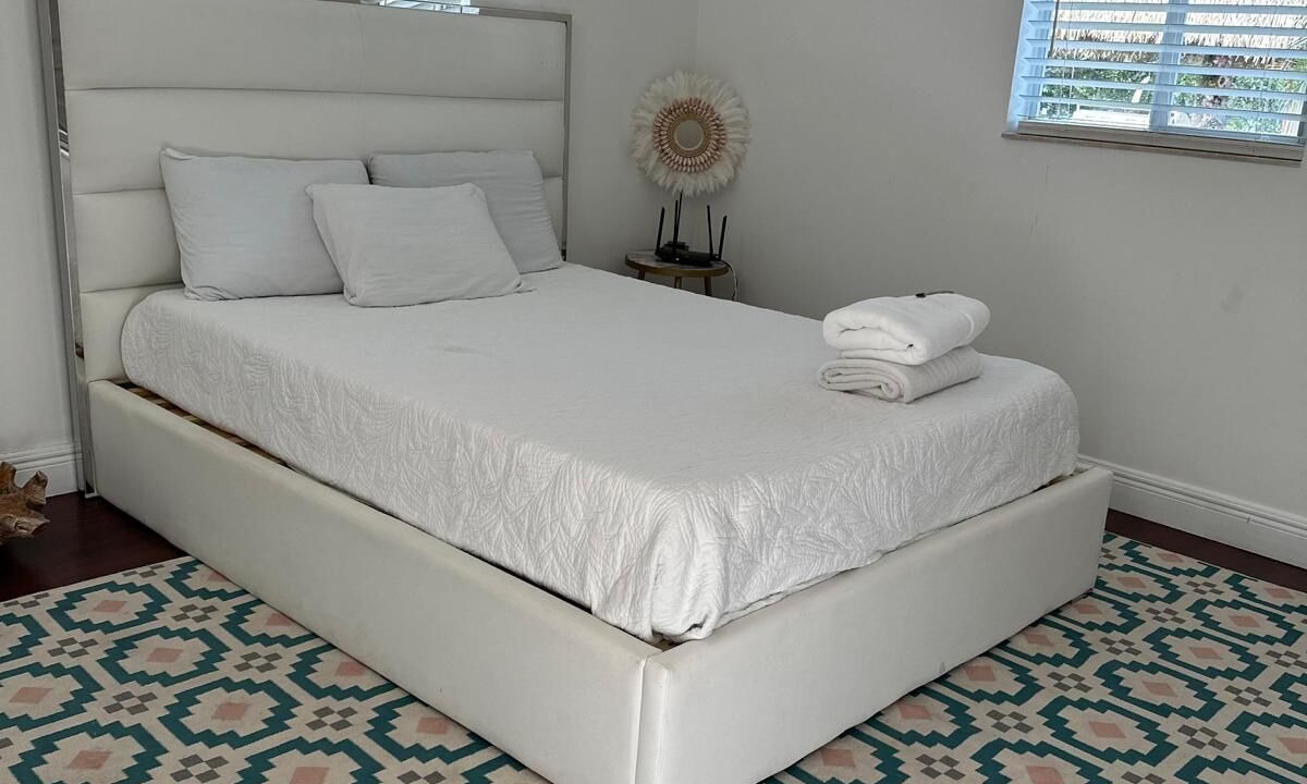 Photo of Bedroom in Homestead