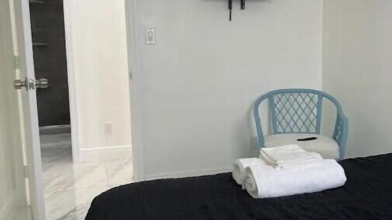Photo of Bedroom in Pembroke Park