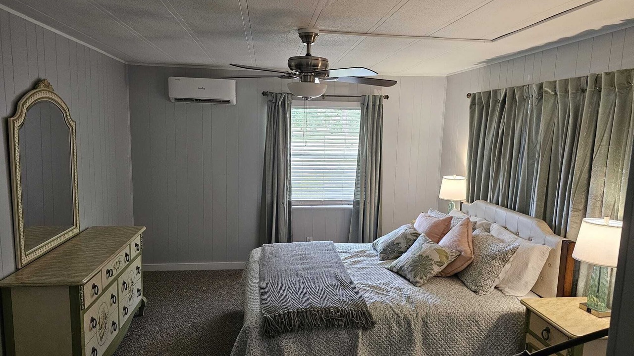 Photo of Bedroom in Buckingham