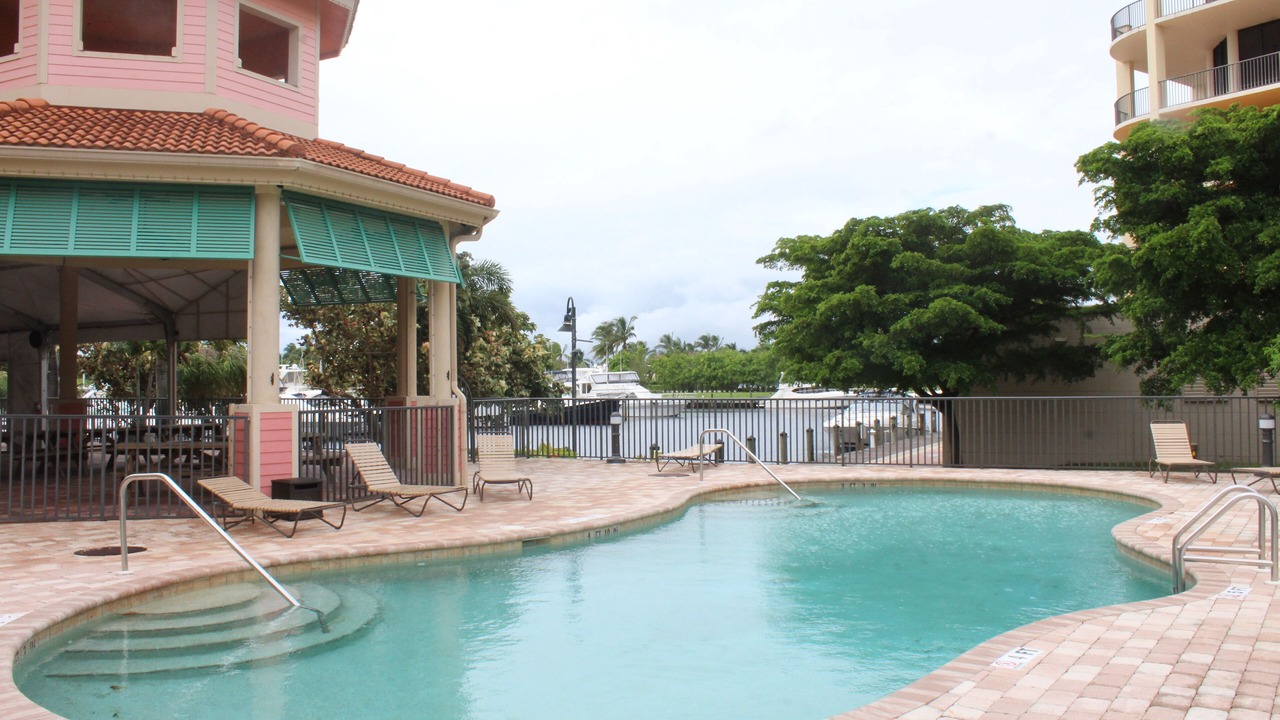 Photo of Outdoor in Cape Harbour