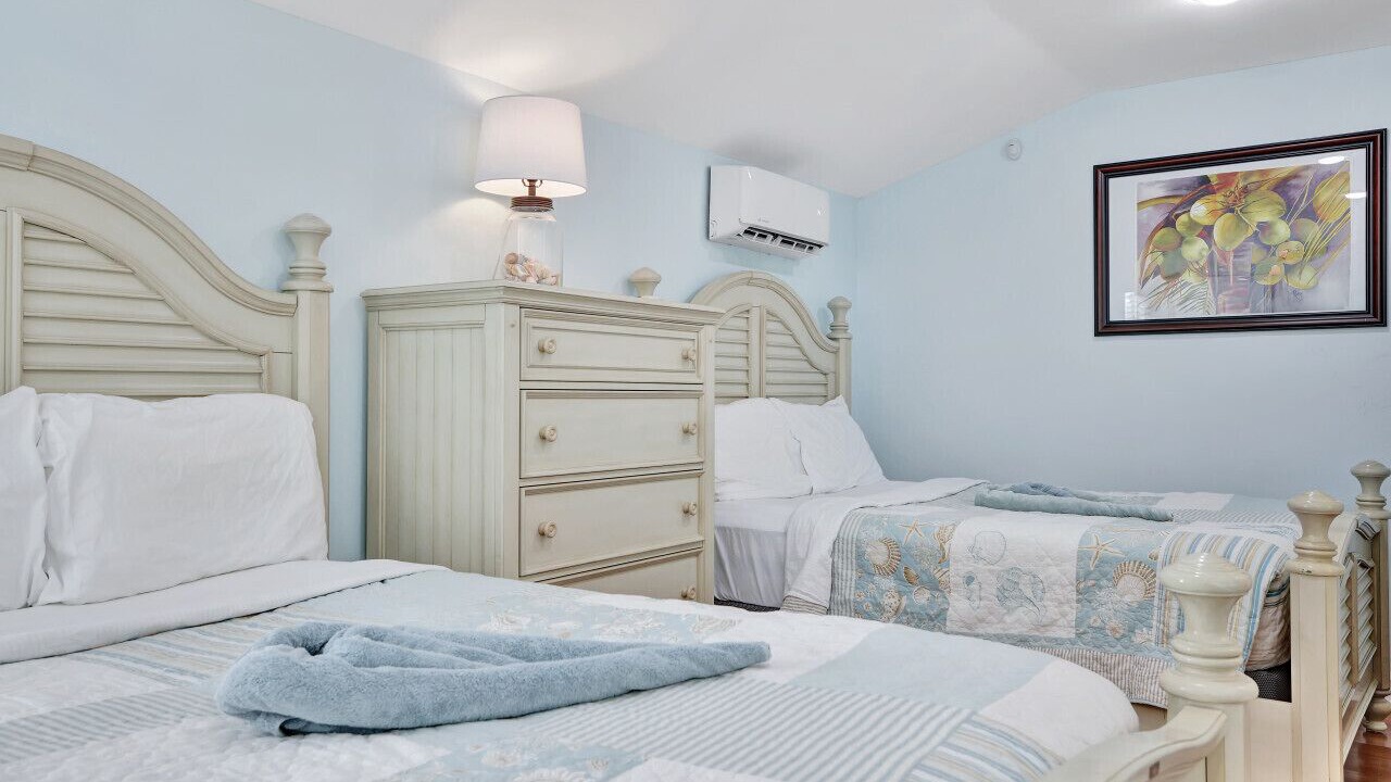 Photo of Bedroom in Lake Ridge