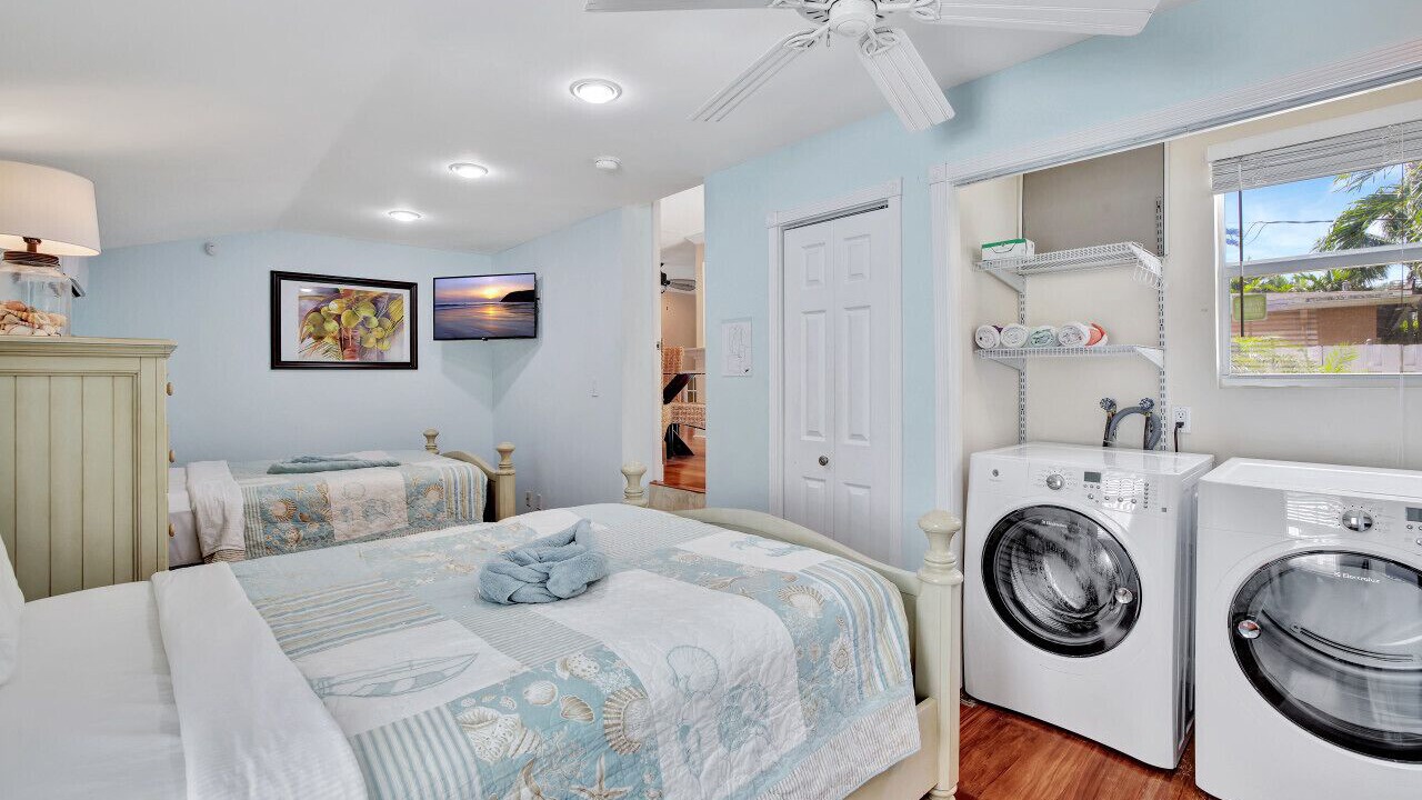 Photo of Bedroom in Lake Ridge