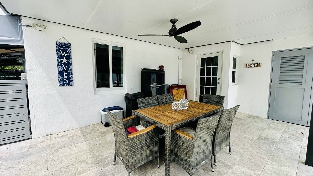 Photo of Outdoor in Ludlam