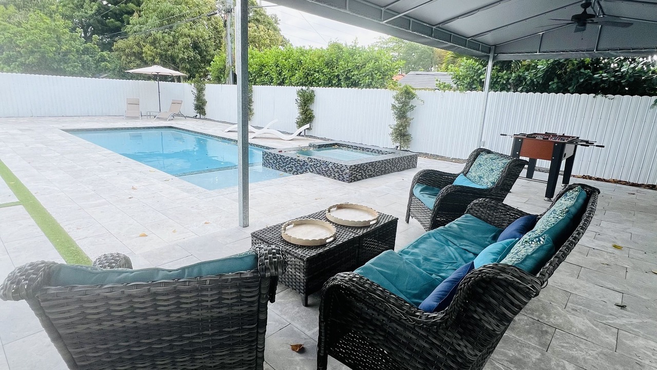 Photo of Outdoor in Ludlam