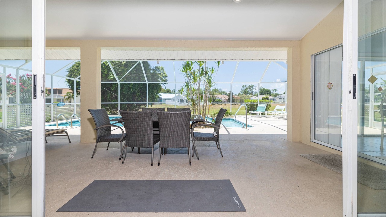 Photo of Outdoor in Fairway Oaks