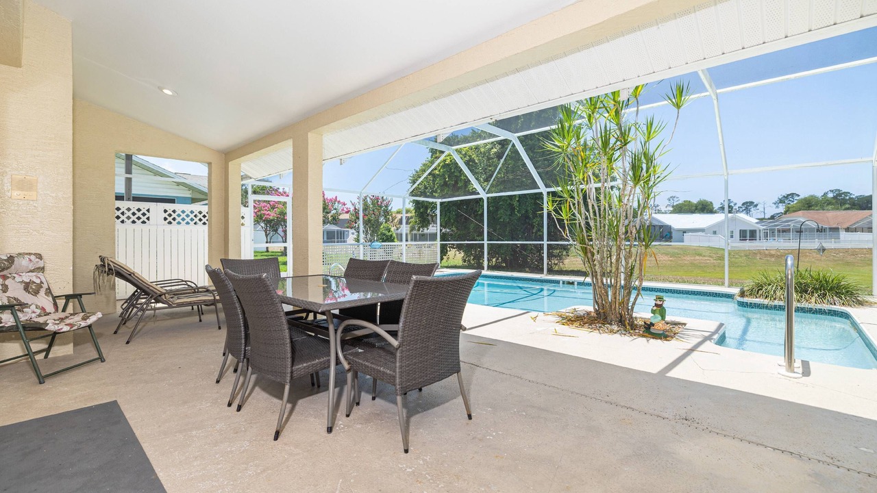 Photo of Outdoor in Fairway Oaks