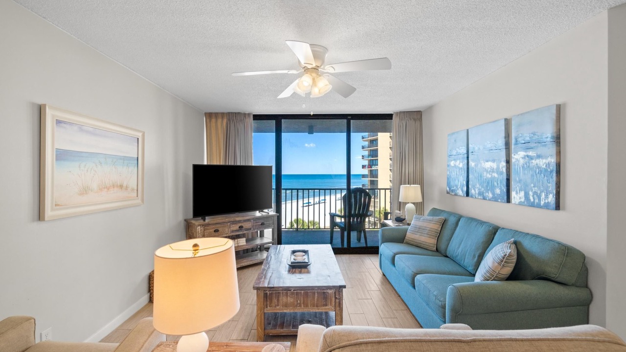 Photo of Patio Balcony in Crescent Beach