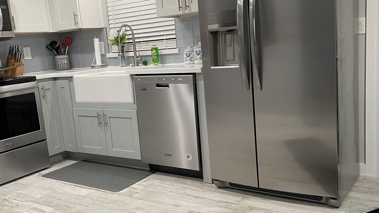Photo of Kitchen in South Daytona