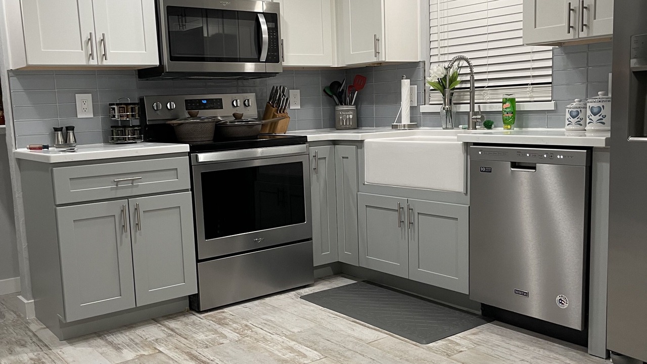 Photo of Kitchen in South Daytona