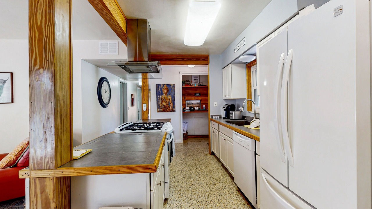 Photo of Kitchen in Fort King District