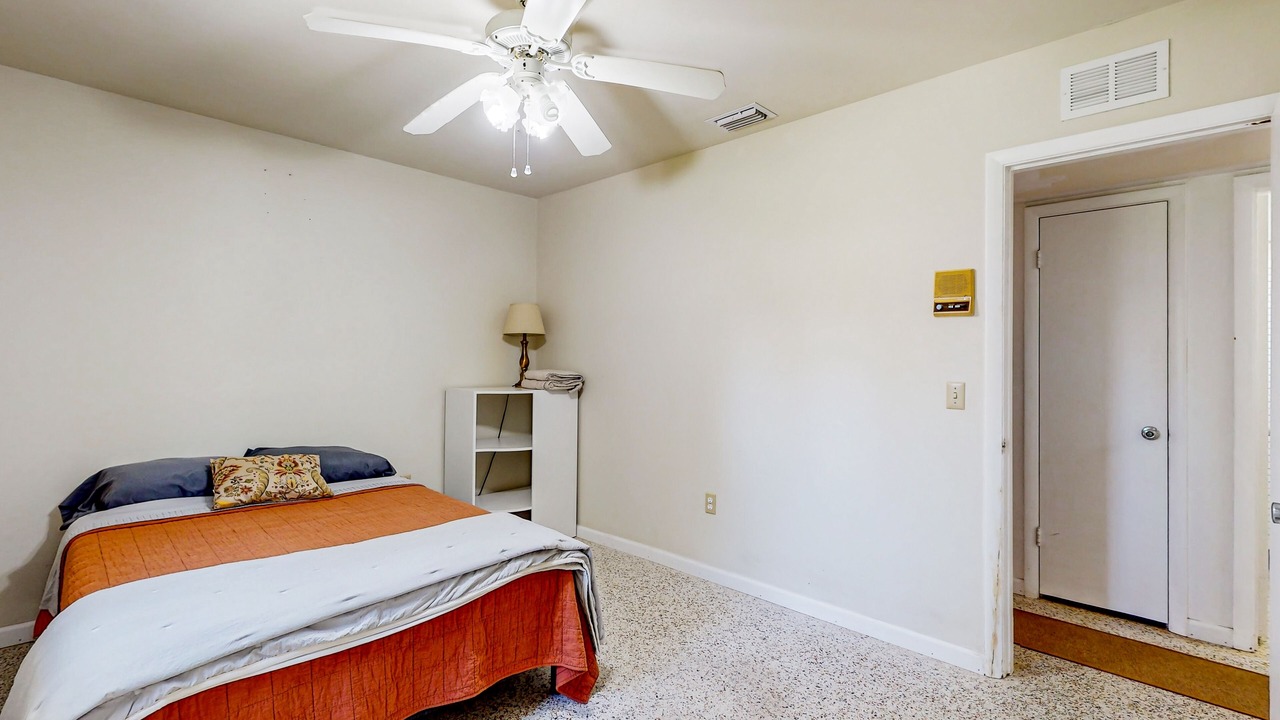 Photo of Bedroom in Fort King District