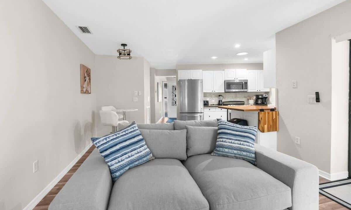 Photo of Bedroom in Hudson
