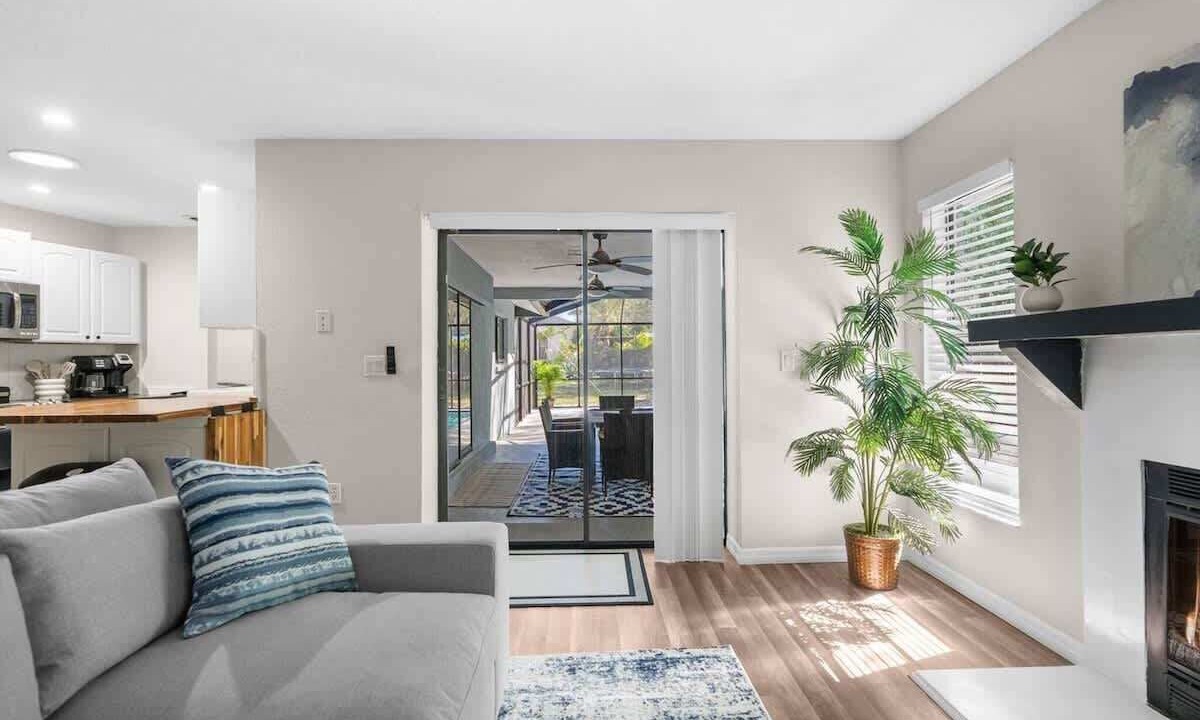 Photo of Bedroom in Hudson