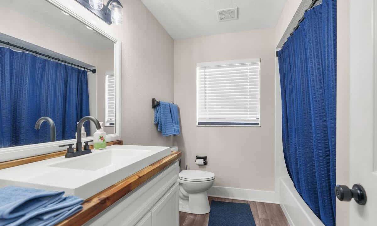 Photo of Bathroom in Hudson