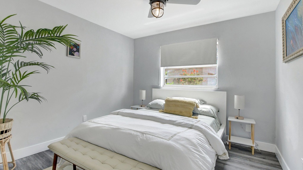 Photo of Bedroom in Sandalfoot Cove